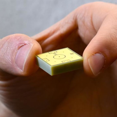 Dva přístroje pro výzkum vesmíru, dva užitné vzory a spin-off - Heyrovského ústav převádí vědu do praxe