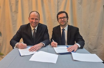 Farmaceutické fakulty v Brně a Hradci Králové zakládají platformu pro společnou podporu vzdělávání, vědy a výzkum