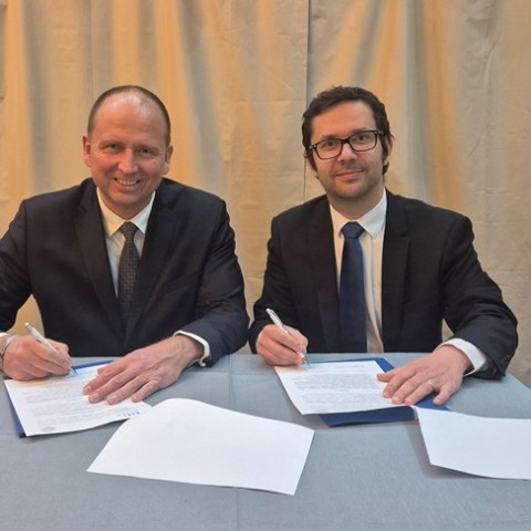 Farmaceutické fakulty v Brně a Hradci Králové zakládají platformu pro společnou podporu vzdělávání, vědy a výzkum