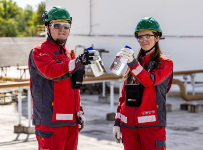 ORLEN Unipetrol testuje využití suroviny z odpadních plastů ve výrobě